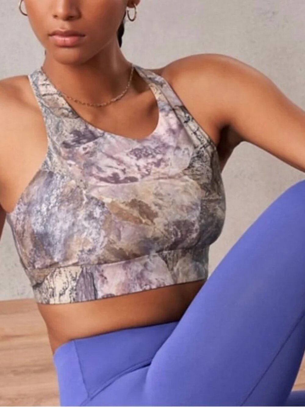 FABLETICS NO-BOUNCE SPORTS BRA